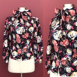 Pussybow tie blouse